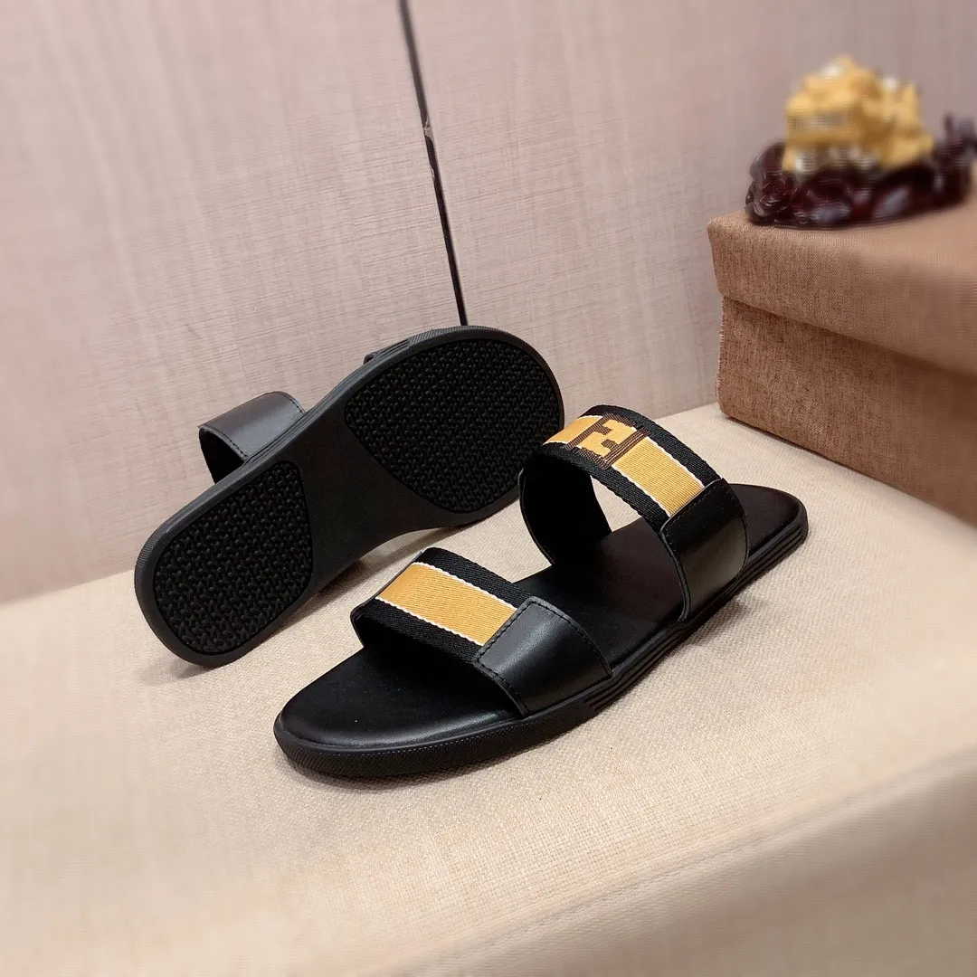 Slippers: New model: Factory price: 220💰💰🎩🎩🔥🔥《 Fendi FENDI* 》Series of slippers top purchasing agent 🔍🔍Men's 2022 counters are on sale simultaneously, original imported cowhide from Italy, exquisite workmanship,), sole: (super comfortable) original sole provided by the original factory, ⚠️ The exclusive double-layer movable molded bottom is super comfortable⚠️, the real thing is more beautiful🎬The real thing is more beautiful🔍🔍original order quality, you can enter and leave the counter at will, the correct size is 38-44, you can order 45. Long-term availability 266